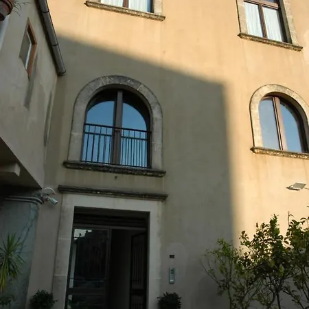 Castello D'alcontres 3 Stelle 3*