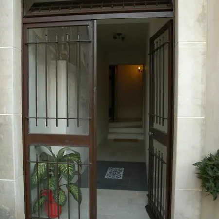 Castello D'alcontres 3 Stelle Bed & Breakfast 3*