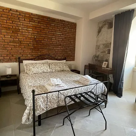Castello D'alcontres 3 Stelle Bed & Breakfast 3*