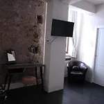 Alojamento de Acomodação e Pequeno-almoço Castello D'alcontres 3 Stelle 4*