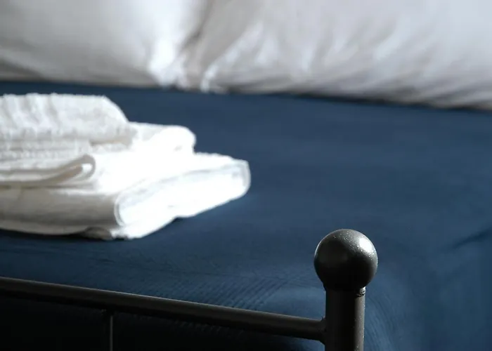 Couette-café Castello D'alcontres 3 Stelle 4*