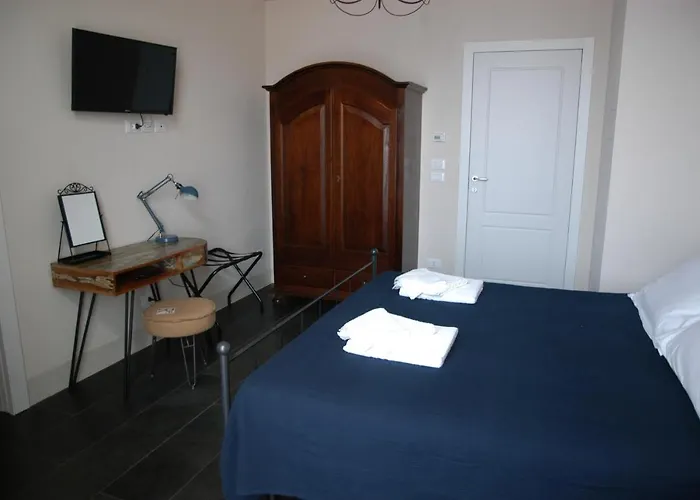 Couette-café Castello D'alcontres 3 Stelle Nizza di Sicilia