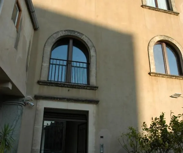 Castello D'alcontres 3 Stelle 4*