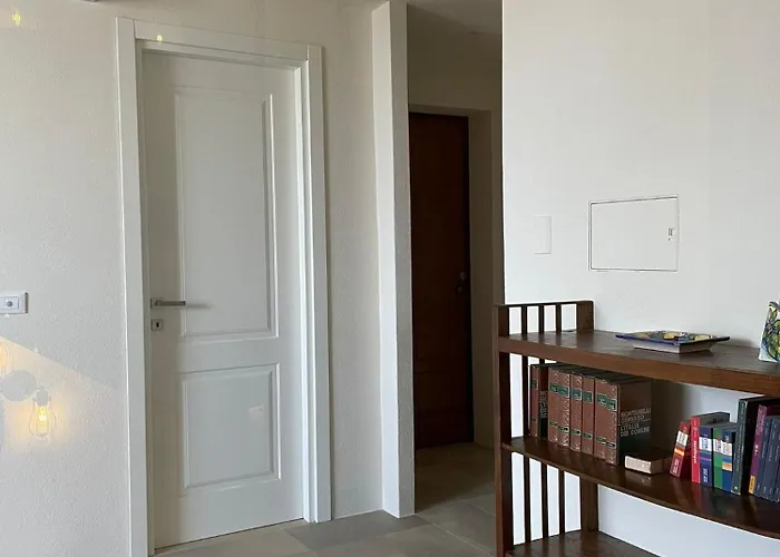 Castello D'alcontres 3 Stelle Couette-café