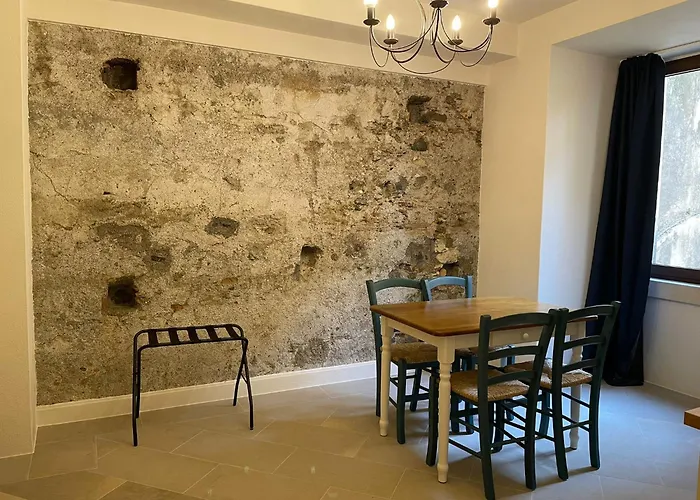 Couette-café Castello D'alcontres 3 Stelle